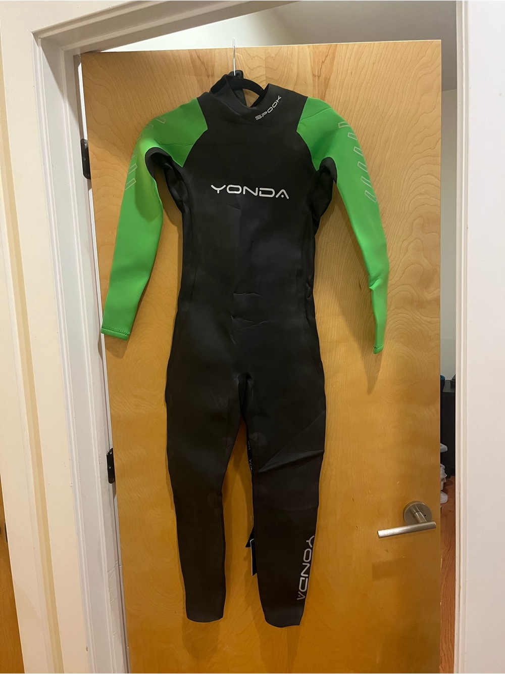 Men’s Spook Wetsuit - Size Medium Tall